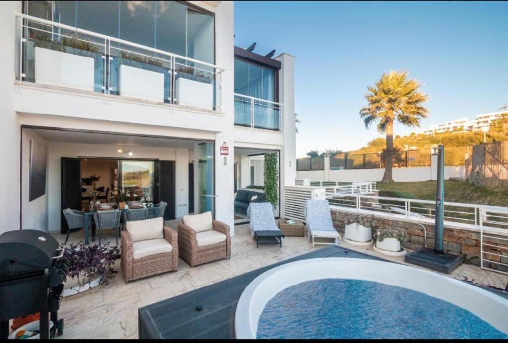 Casares Del Mar Luxury Apartment Malaga Zewnętrze zdjęcie